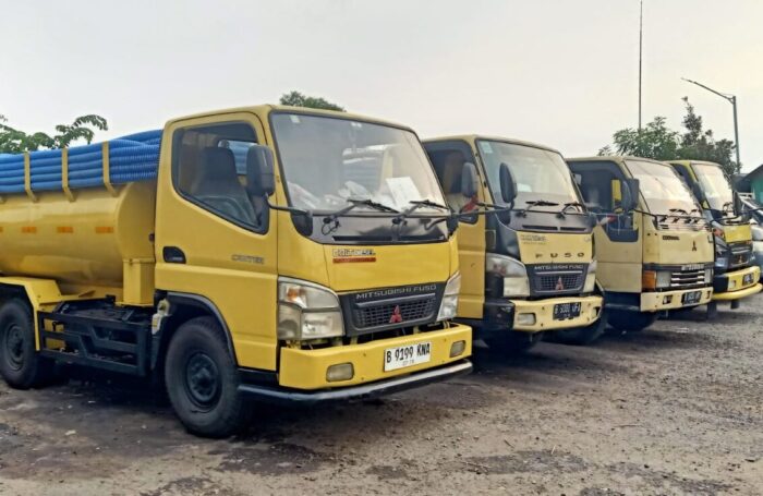 Armada Sedot WC Jakarta Profesional